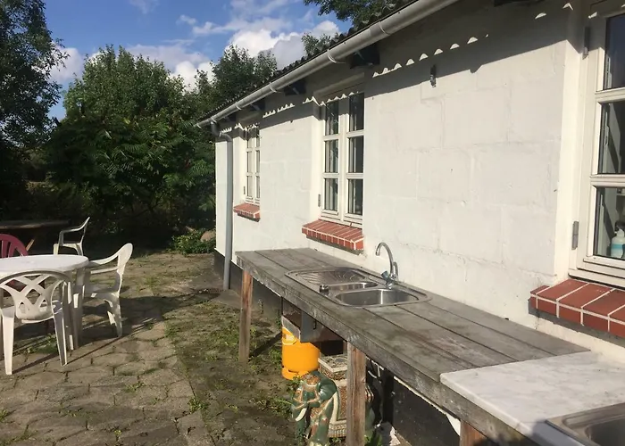 Rosenlund * Skovsgårde