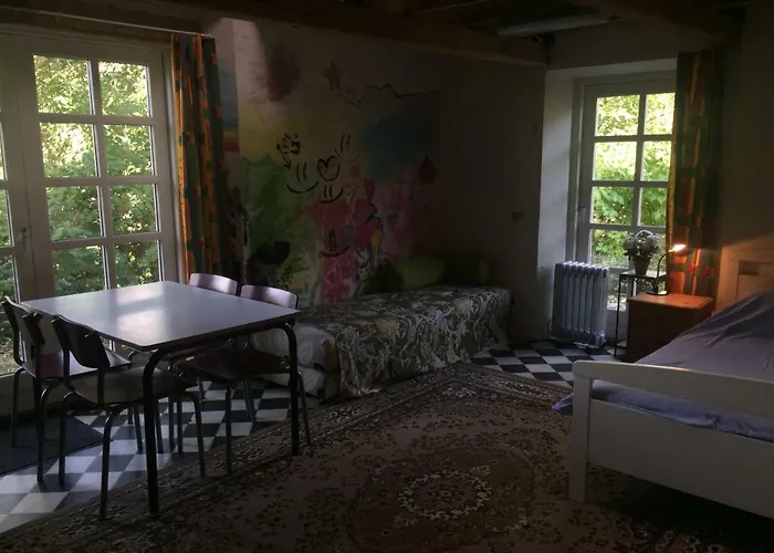 Rosenlund * Skovsgårde